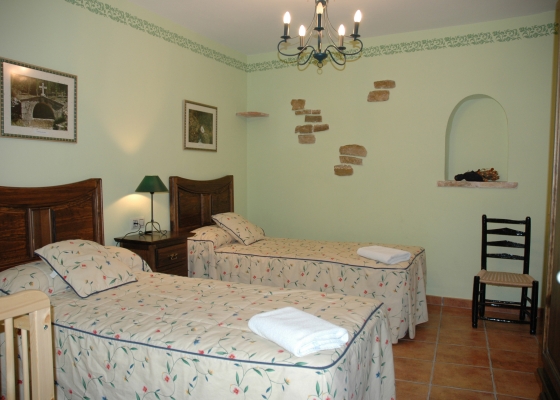 Casa rural nuri de rei B dormitorio