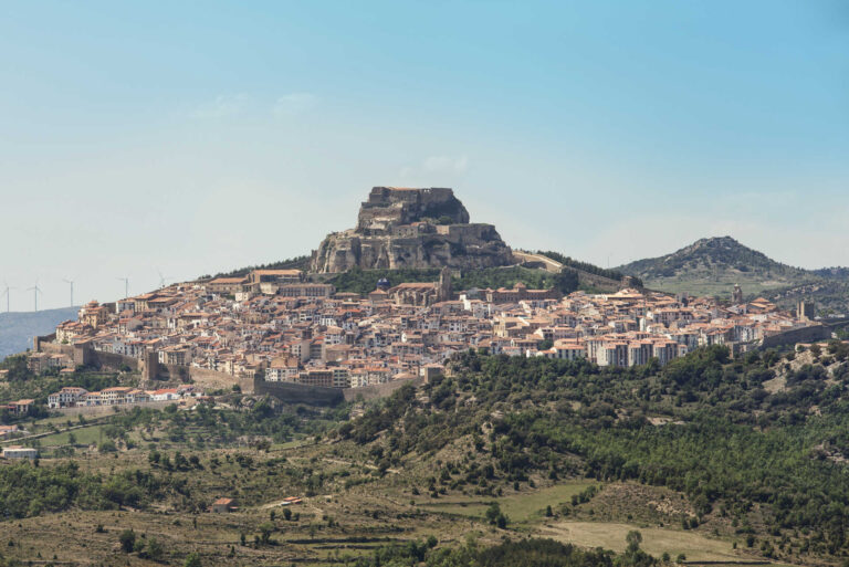 Ruta por los pueblos con encanto alrededor de Todolella: historia, naturaleza y tradición en Els Ports